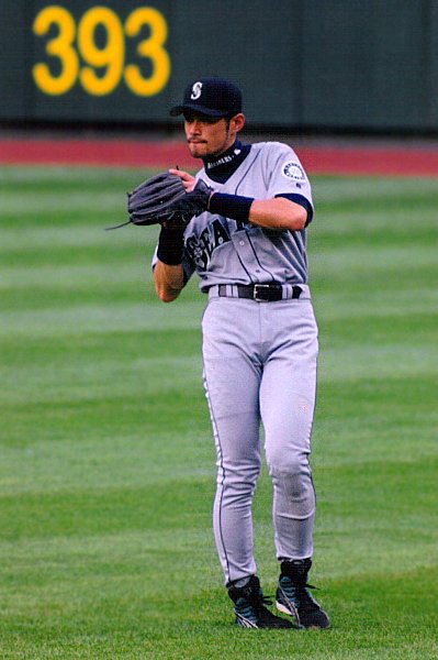 ichiro hit total